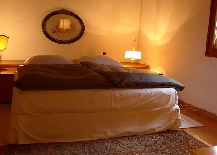 بيت ضيافة Resta & Dependance كاستيل سان بييترو تي