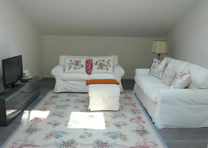 بيت ضيافة Resta & Dependance