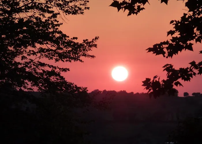 بيت ضيافة Resta & Dependance كاستيل سان بييترو تي